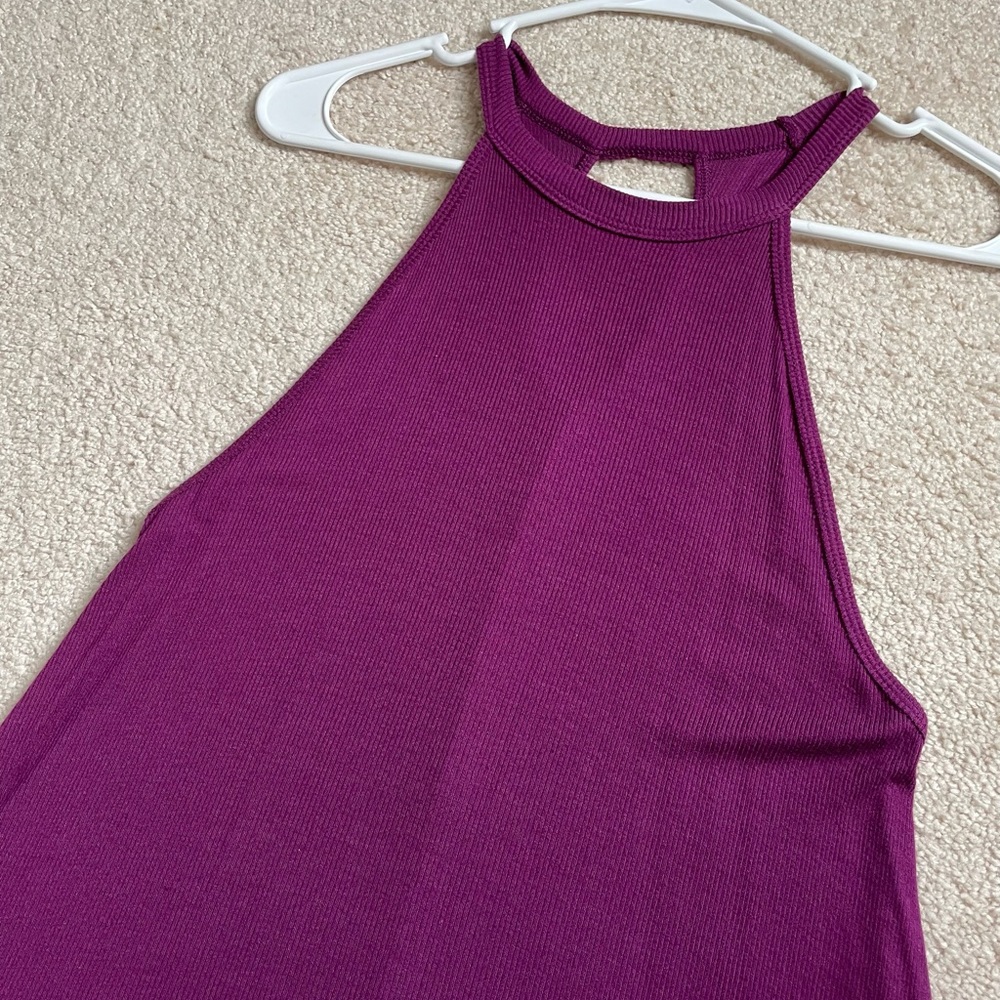 Halter Ribbed Knit Tank Keyhole Back - Picture 3 of 3
